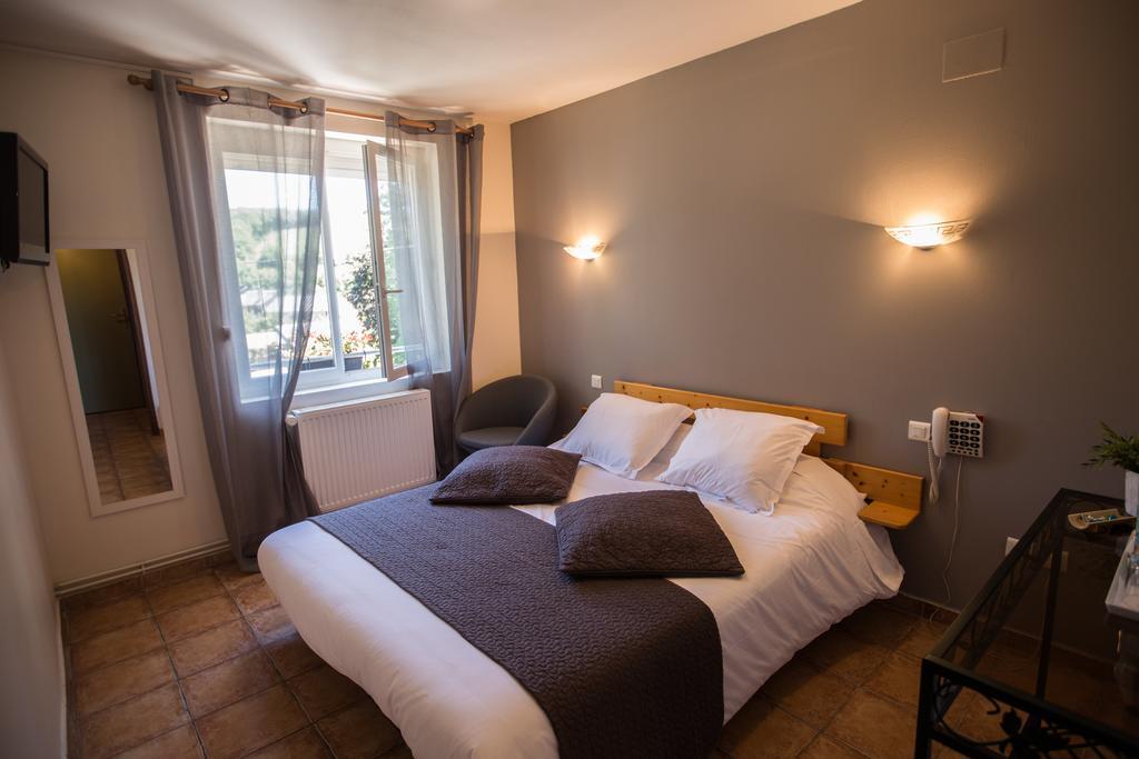 Logis Hotel Restaurant Auberge De L'Espinouse Fraisse-sur-Agout Buitenkant foto